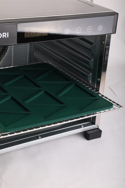 3 Triangle Chip Silicone Sheet Mold Compatible With Magic Mill Pro BioChef Arizona Dehydrator 6 Bright Kitchen Re-Usable Non-Stick Mat